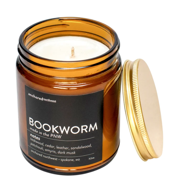 Bookworm candle