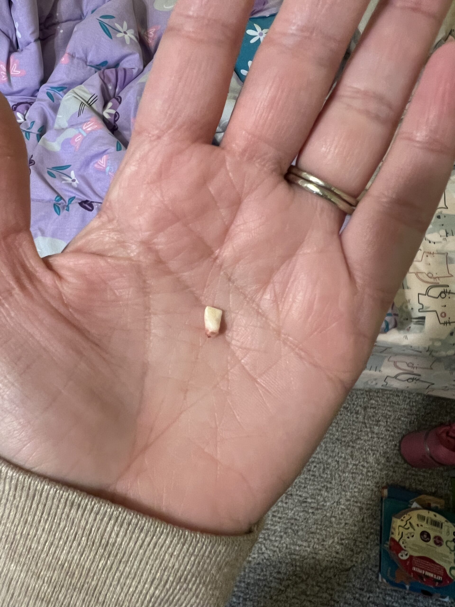 Lost first tooth, the kids are all right