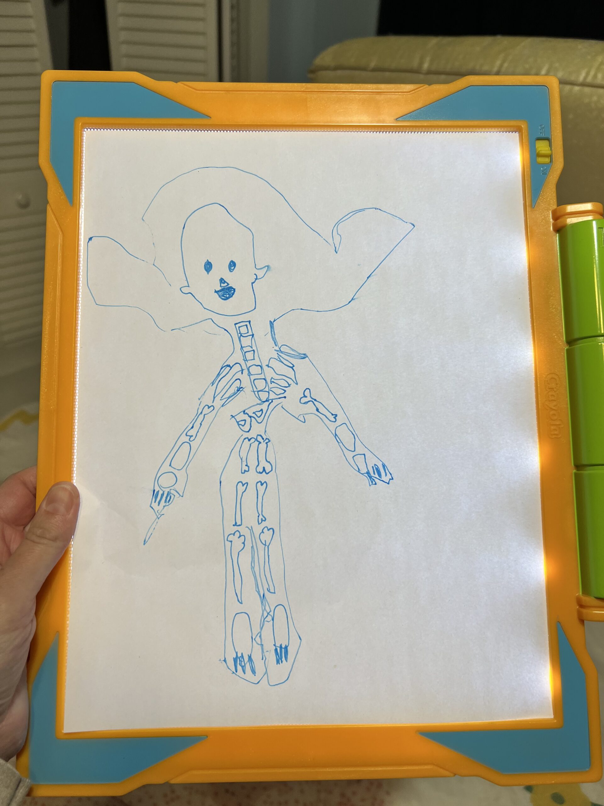 Hand drawn X-Ray, The Kids are All Right