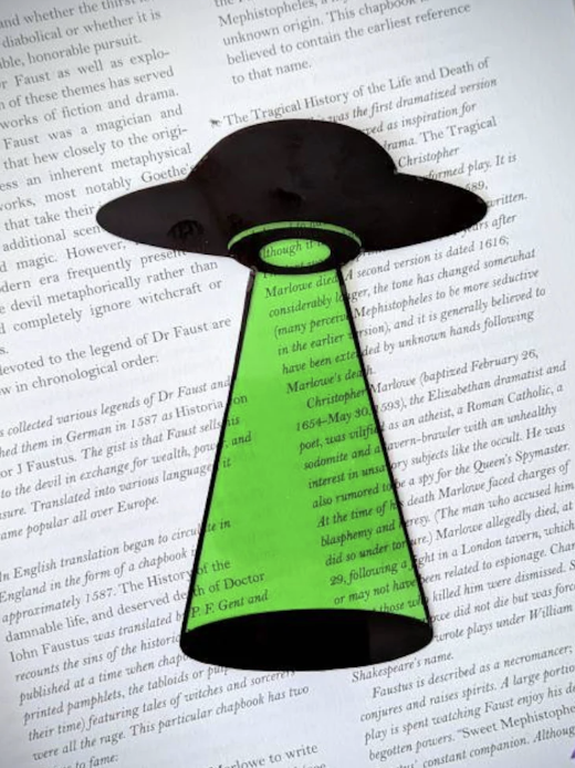 UFO Bookmark