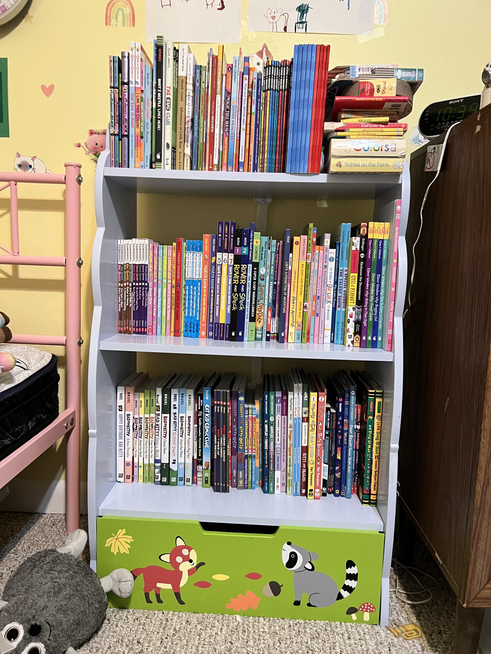 Children's bookshelf, the kids are all right